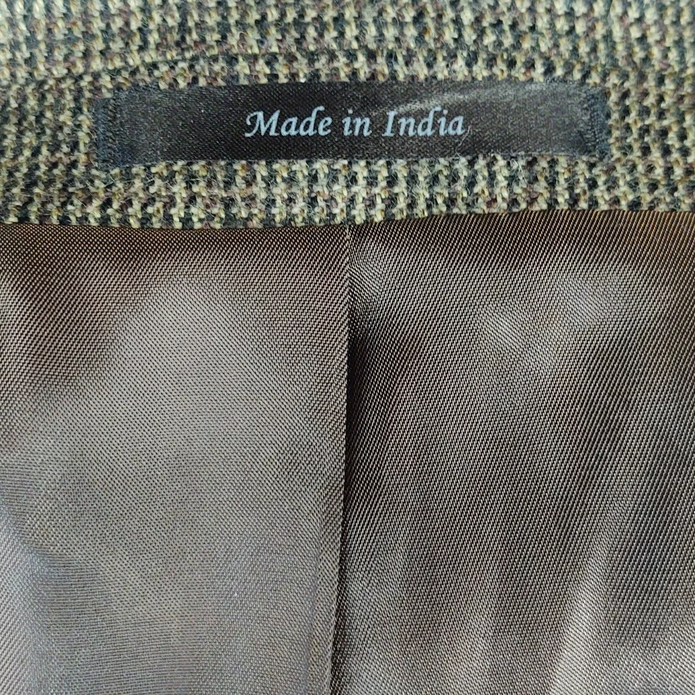 2 Button Light Brown Tweed Single Vent Blazer Excellent Condition